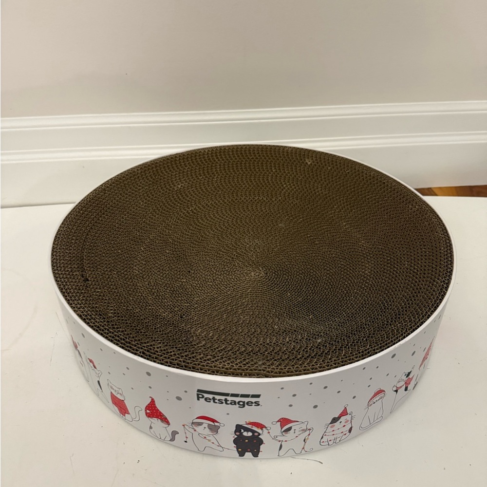 Pet stages oval shaped cardboard scratching pad for cats